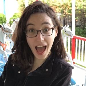 Meet your Posher, Danielle